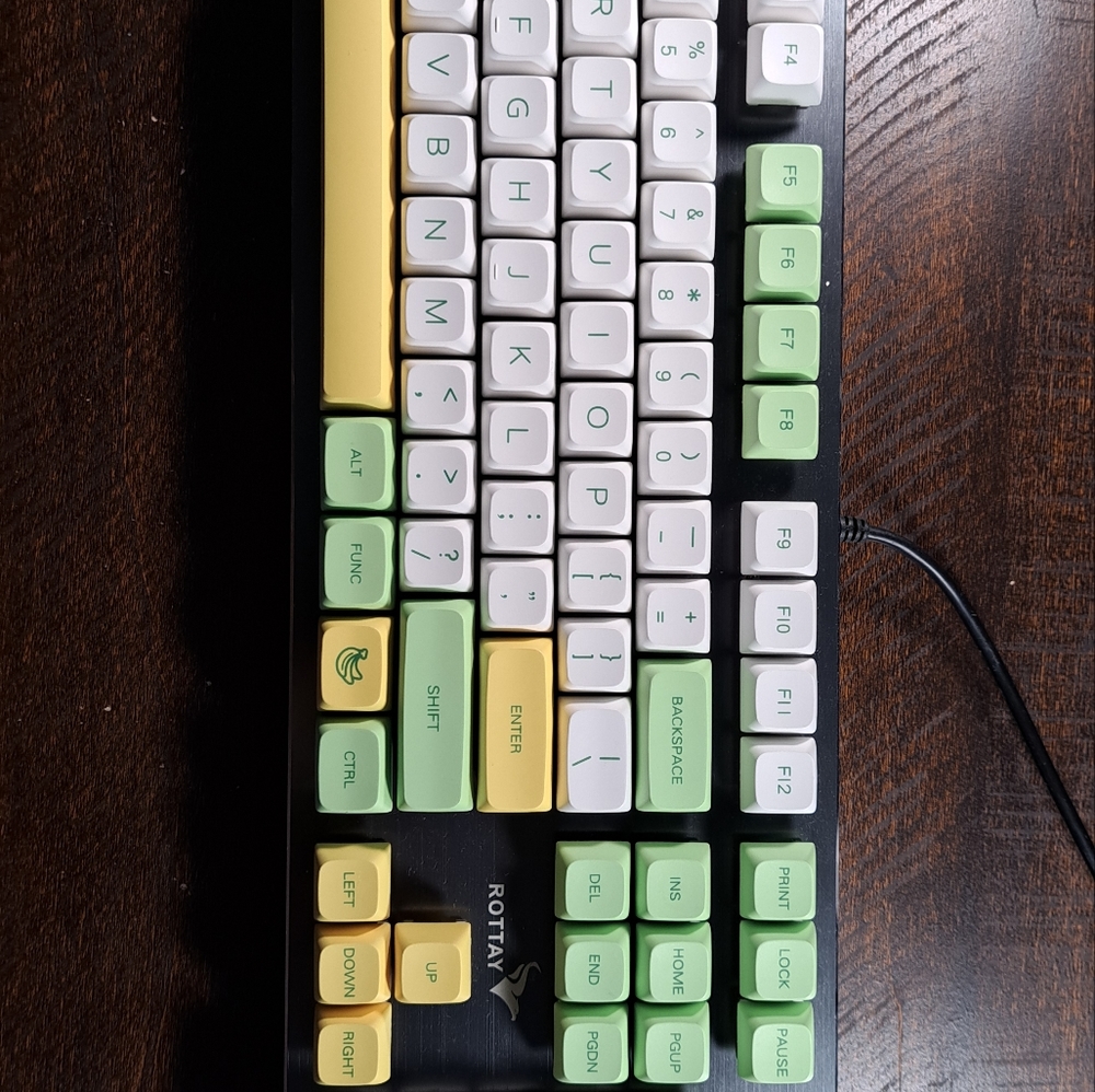 124-key banana theme keycaps set custom mechanical keyboard XDA profile PBT
